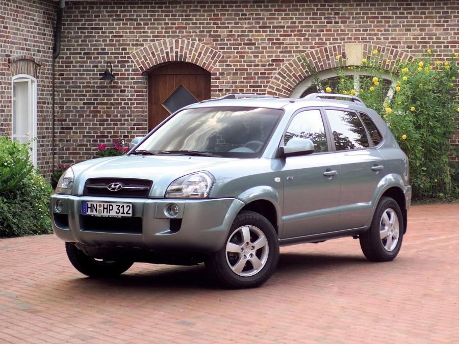  Hyundai Tucson 2004 года  (фото 74 из 74)
